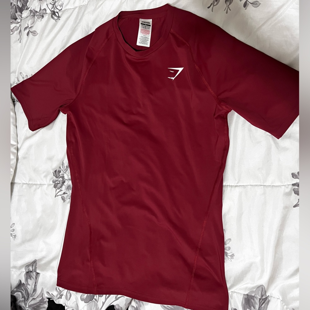 Gymshark maroon Men shirt